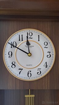 Nástěnné kyvadlové hodiny - 2