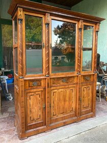 Biedermeier vitrína / knihovňa - 2