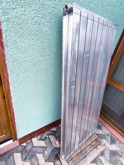 Prodám nový hliníkový radiátor - 2