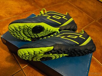 Sálové boty 38 Lotto - 2