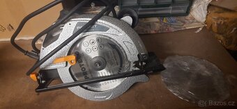 Ruční kotoučová pila - 2