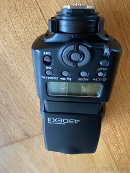 externí blesk Canon Speedlite 430EX II - 2