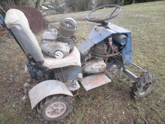 traktůrek skůtr - 2