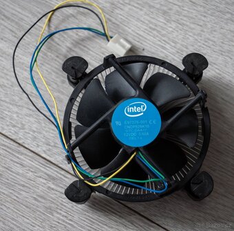 Boxový chladič pro CPU Intel LGA 1150 / 1151 / 1155 / 1156 - 2