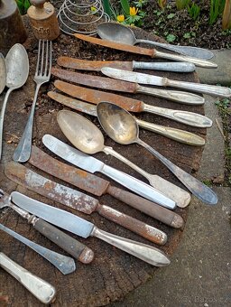 Staré Příbory a Věci do kuchyně - 2