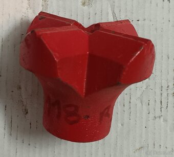 vrtací korunka křížová SK pr.118 mm R38 - 2