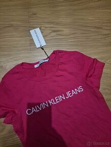Calvin Klein růžové tričko vel.XS - 2