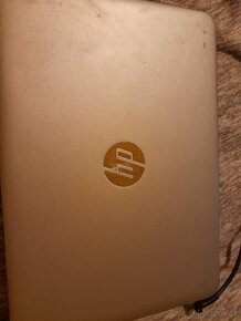 HP EliteBook 820 G3 - 2