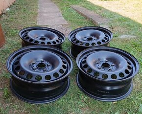 Prodám originál VW plechové disky R16 5x112 ET41 6,5J - 2