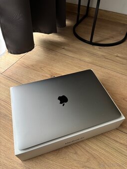 MacBook Air 13 - 2