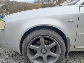 A6 C5 2.5tdi BDG ,Recaro,multitronik GJS - pouze díly - 2
