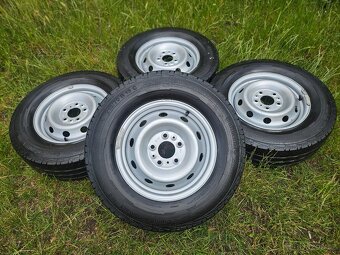 Kompletní letní ZÁTĚŽOVÁ ocelová kola - 215/70 R15 C - 5x118 - 2