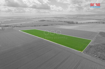 Prodej pole 37 901 m² Šumice - 2
