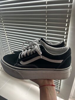 Vans - 2