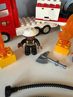 Lego Duplo Hasičské auto - 2