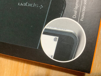 NEOTEVŘENÉ 2vrstvé pouzdro s rámem Spigen na iPhone SE/5/5s - 2