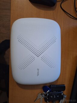 Wifi router třípásmový 3000Mb - Zyxel WSQ50 - 2
