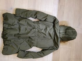 Bunda YFK přechodová, lehká zimní vel.170-176 - 2