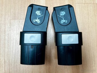 Set adaptérů pro autosedačky JOOLZ Uni2 - 2