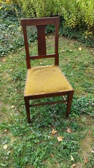 stará židle - 2