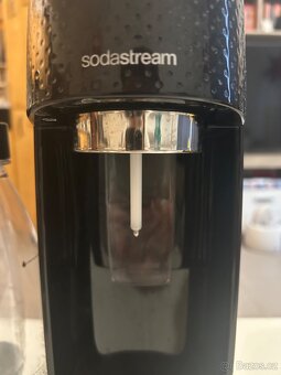 Výrobník Sodastream + láhve - 2