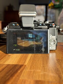 Olympus E-PL5+14-42 mm II R - 2