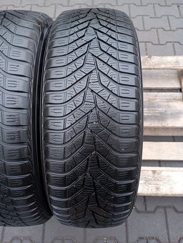zimní pneu yokohama 215/60/17 - 2