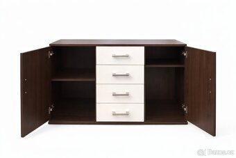 Menší skříňka se šuplíky - 2