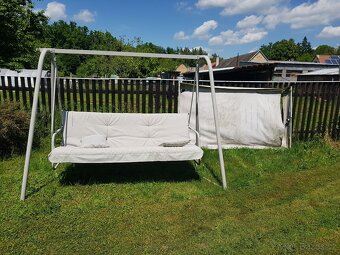 Zahradní houpačka - 2