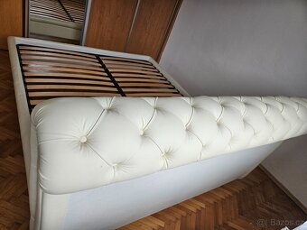 Čalouněná postel Simpo - 2