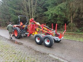 vyvážecí přívěs 4600 kg, za traktor - 2