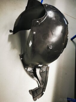 Levý Přední podběh Octavia - originál - 2