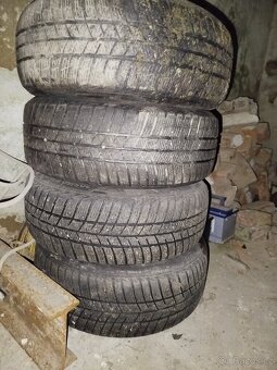 Prodám zimní kola 205/60/R16 - 2