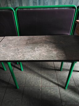 Sedačky a stoly - 2