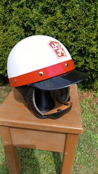Stará helma, přilba VB - 2