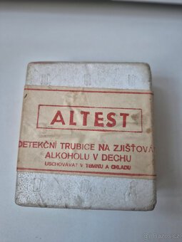 retro - altest - 2