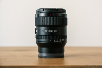 Objektiv Sony FE 24 mm f/1,4 GM - 2