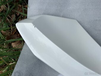 Honda PCX 125 levý boční přední plast (64502-K1Z-J10ZE) - 2