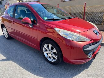 Peugeot 207 1.6i 88kW klimatizace - 2