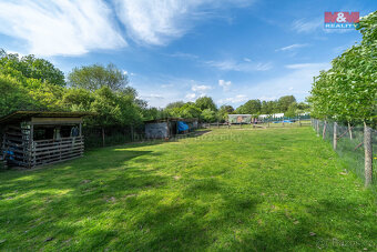 Prodej pozemku k bydlení, 1840 m², Kvášňovice - 2