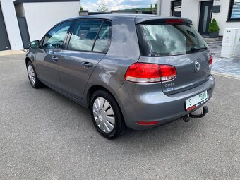 VW Golf VI 1.6 (BENZÍN),r.v.10/2008,2.maj.,serviska,tažné - 2