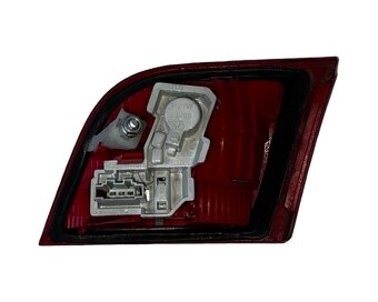 Levé zadní vnitřní světlo 8P4945093B Audi A3 8P sportback - 2