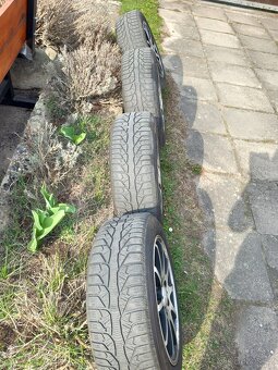 185/60 R15 6,5J x 15H2 - 2