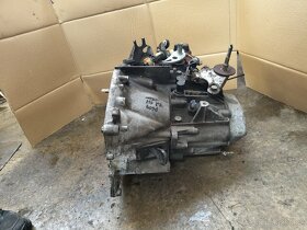 Převodovka Peugeot 607, 406, 407, C5 - 2.2 16v - 2