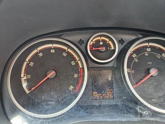 Corsa D 1,4 16v 74kw opc line. - 2
