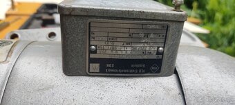 Třífázový elektromotor - 2