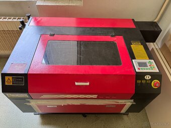 CO2 laser 80W pracovní plocha 700x500 Ruida s příslušenstvím - 2