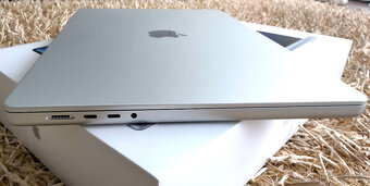 Apple Macbook Pro M2 Pro 16" 32GB / 1TB stribrny 12/19 jade - 2