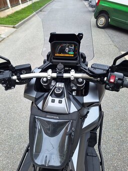 Honda X-ADV 750 - 2