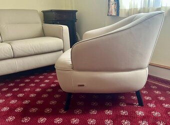 Prodám 2 luxusní kožená křesla NATUZZI (2 roky staré) - 2